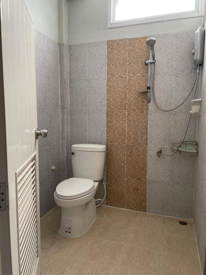 Nakara Hostel Ayutthaya Екстер'єр фото