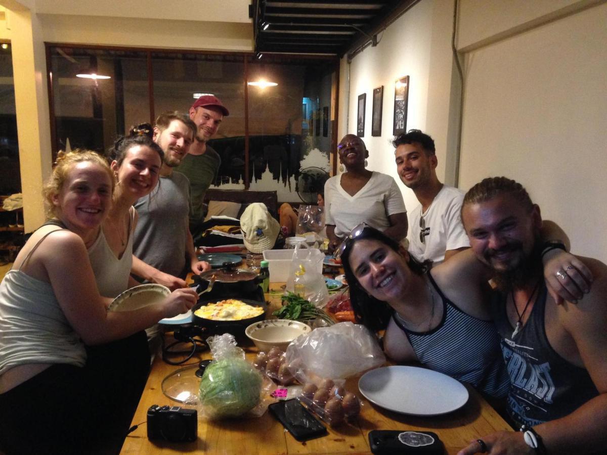 Nakara Hostel Ayutthaya Екстер'єр фото